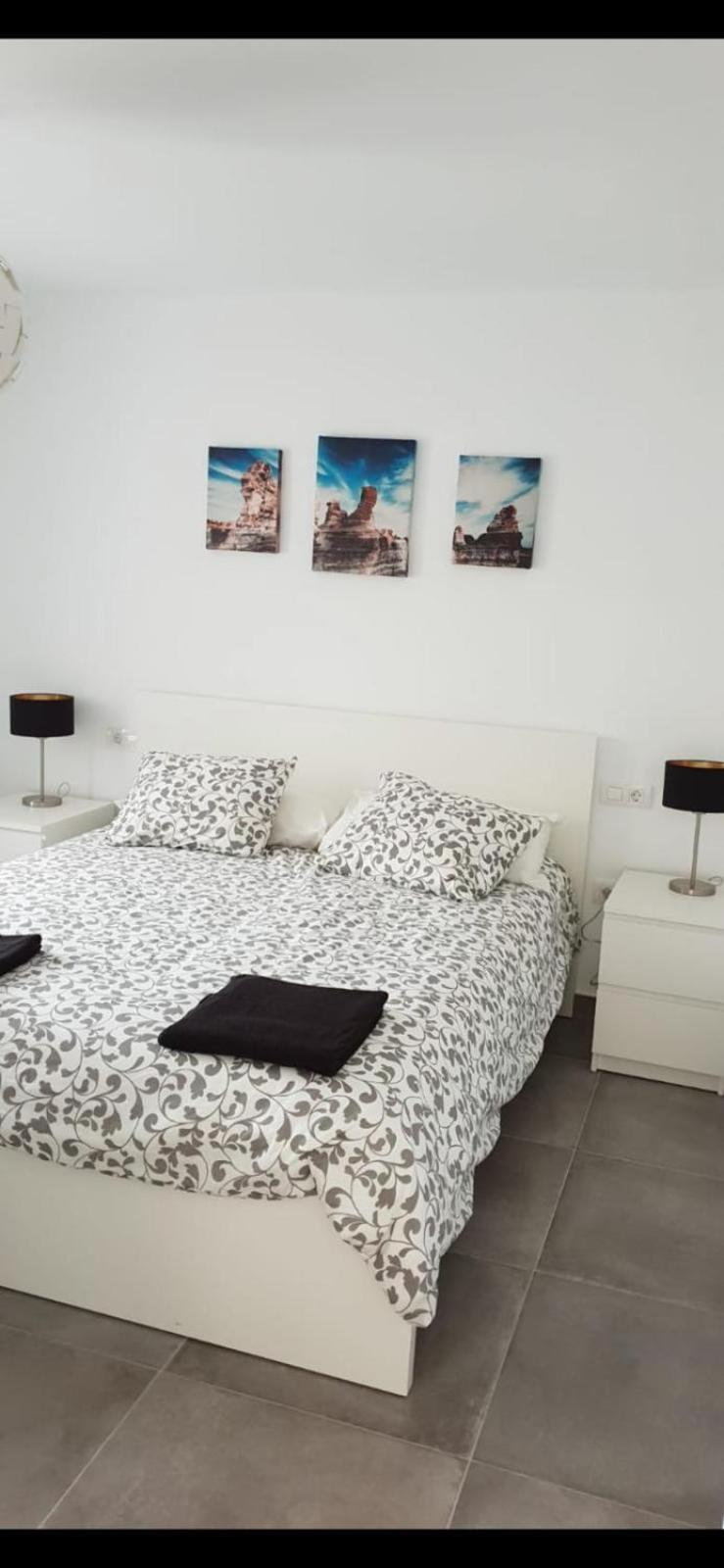 Luxury Villa Sea Front 코스타 테기세 외부 사진
